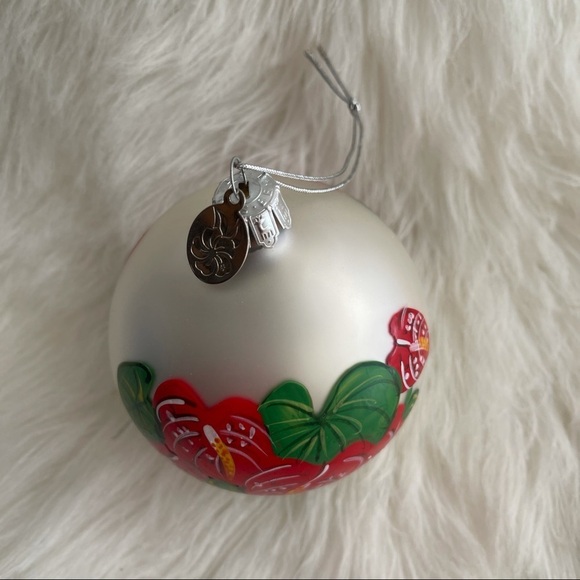 Glass Ornament Anthurium Hawaiian Christmas Tree - Picture 3 of 9